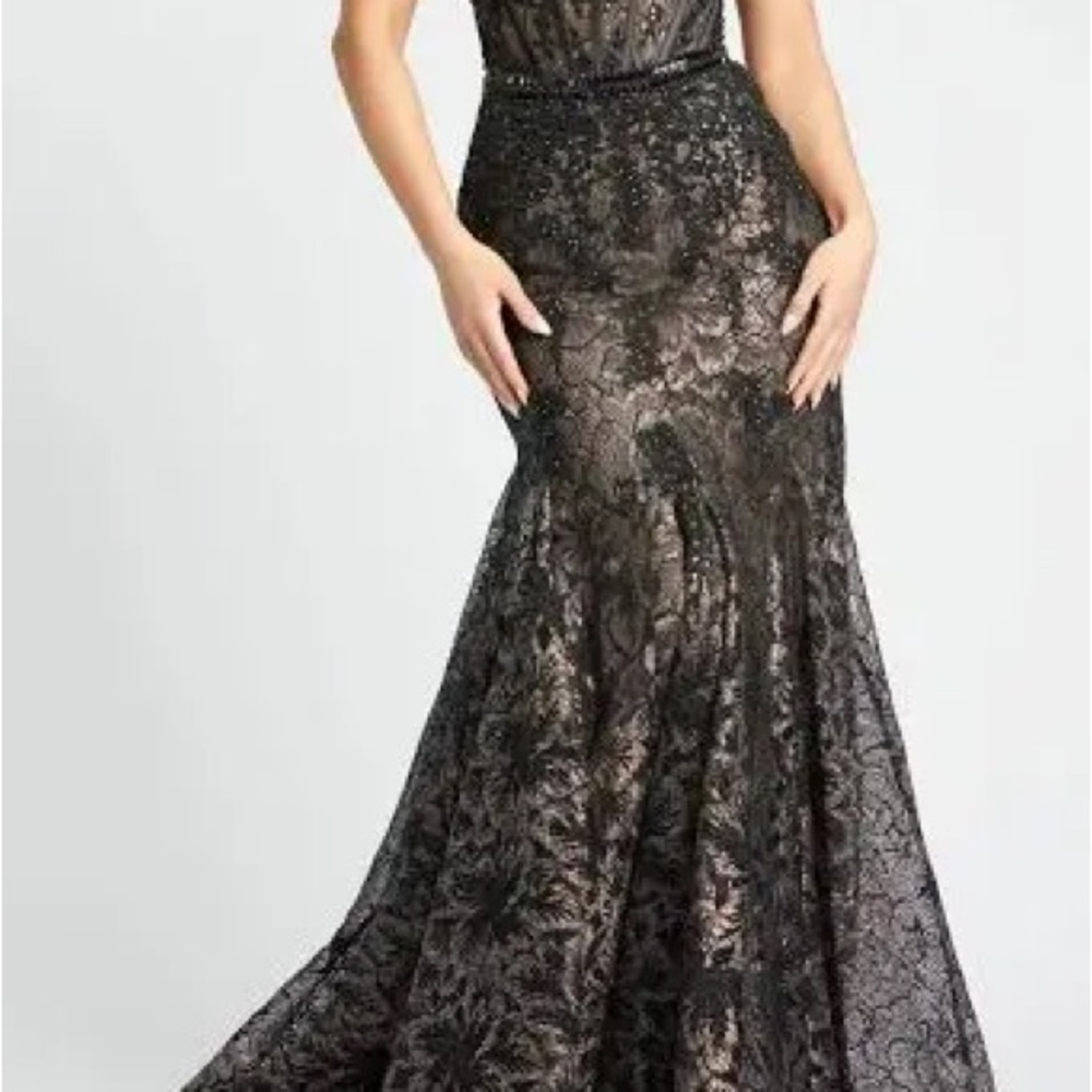 Mac Duggal Strapless Black Lace Gown!